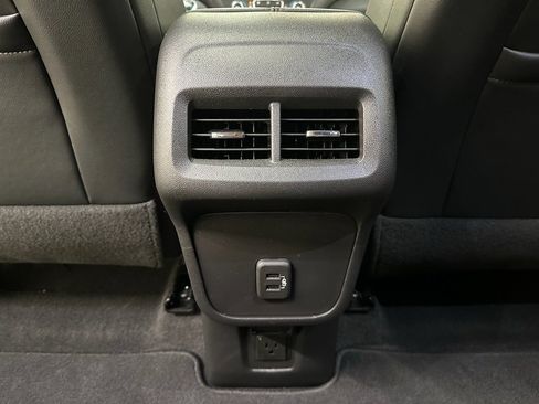 Certified 2023 Chevrolet Equinox RS w/ RS Leather Package image 31