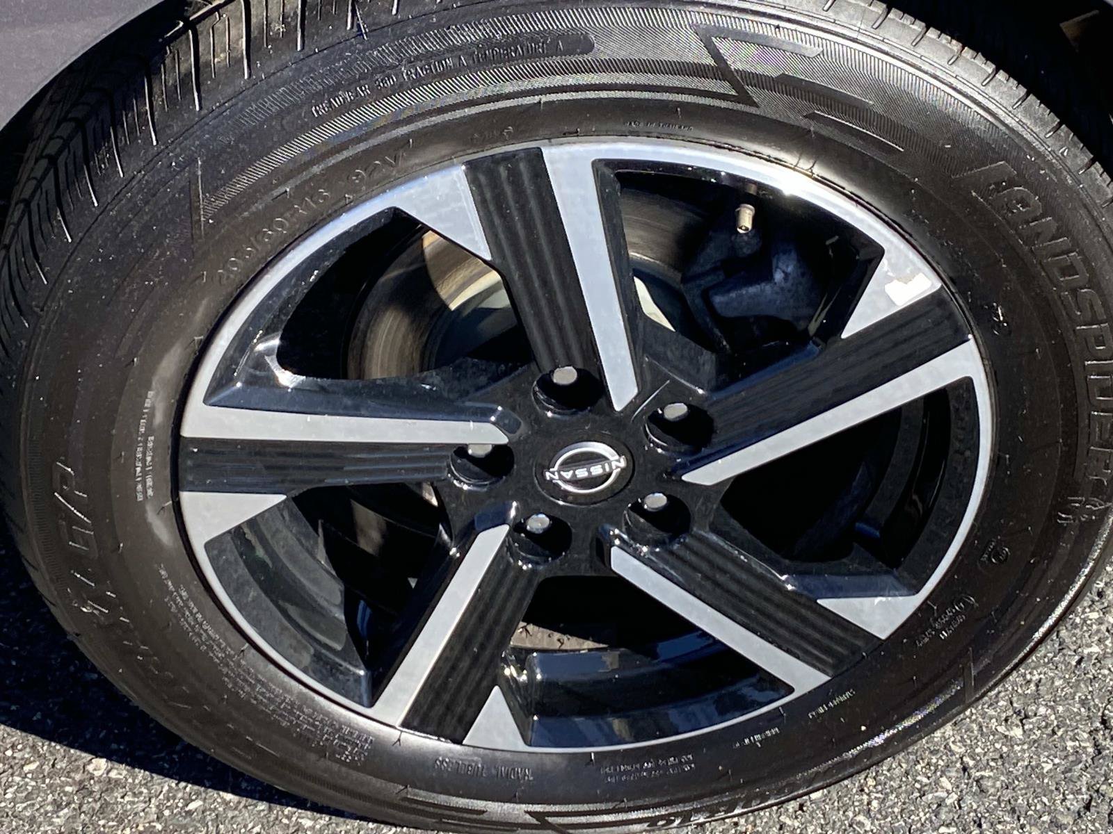 Used 2022 Nissan Sentra SV w/ Trunk Package FWD image 24