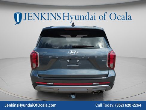 Used 2023 Hyundai Palisade Limited AWD/4WD image 4