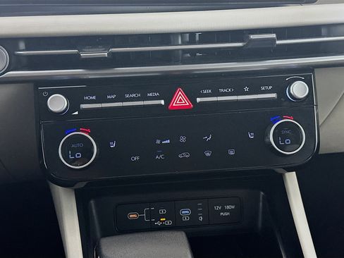 Used 2025 Hyundai Tucson SEL image 24