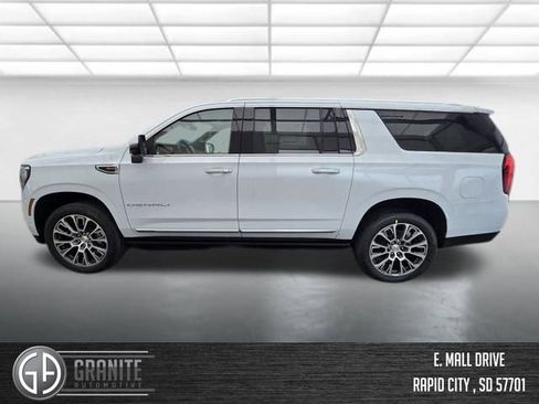 New 2026 GMC Yukon XL Denali w/ Sun & Power Step Package AWD/4WD image 2