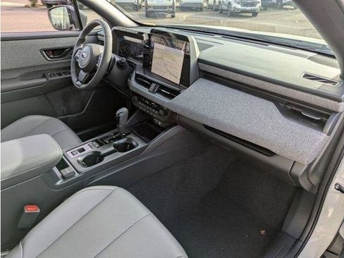 Used 2026 Subaru Outback Limited XT AWD/4WD image 80
