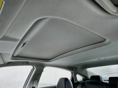 Used 2020 Honda Civic EX-L image 12