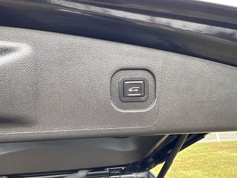 Used 2017 GMC Terrain Denali w/ LPO, Protection Package AWD/4WD image 12