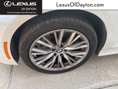 Used 2024 BMW 330i xDrive 330i xDrive image 11