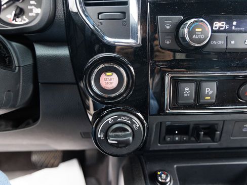 Used 2023 Nissan Titan Platinum Reserve w/ Moonroof Package image 26