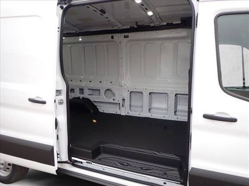 New 2026 Ford Transit 250 148 Medium Roof Extended AWD image 8