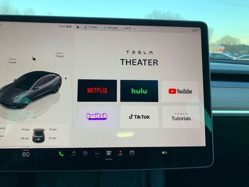 Used 2022 Tesla Model 3 Long Range image 23