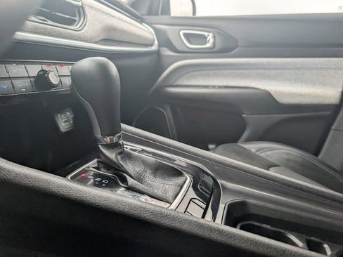 Used 2022 Jeep Compass Latitude FWD image 19