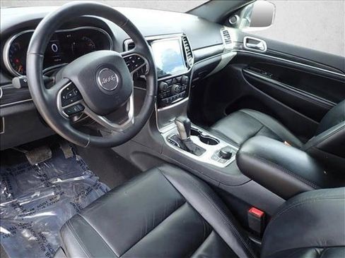 Used 2019 Jeep Grand Cherokee Limited w/ Trailer Tow Group IV AWD/4WD image 10