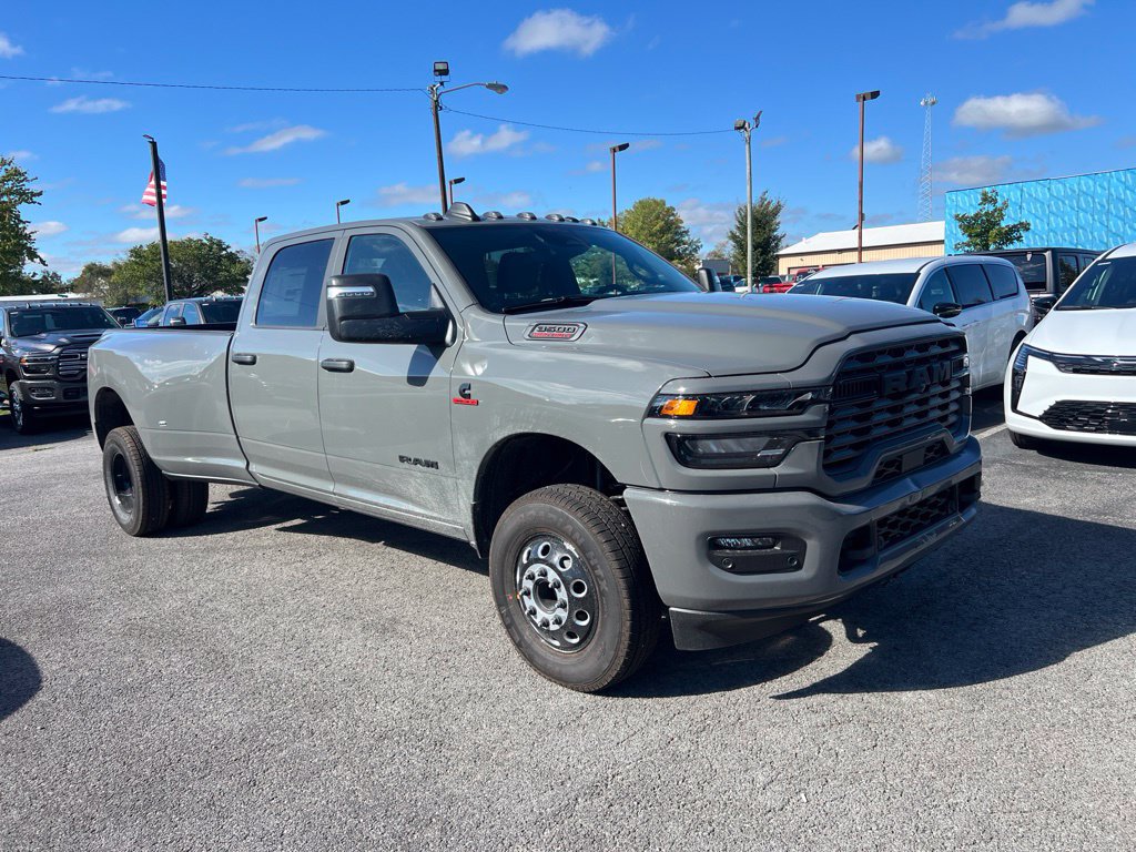 New 2027 RAM 3500 Big Horn AWD/4WD image 2