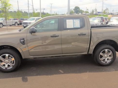 Used 2025 Ford Ranger XLT w/ Chrome Accent Package AWD/4WD image 45