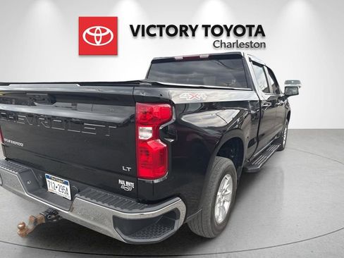 Used 2023 Chevrolet Silverado 1500 LT image 3