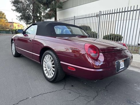 Used 2004 Ford Thunderbird image 3