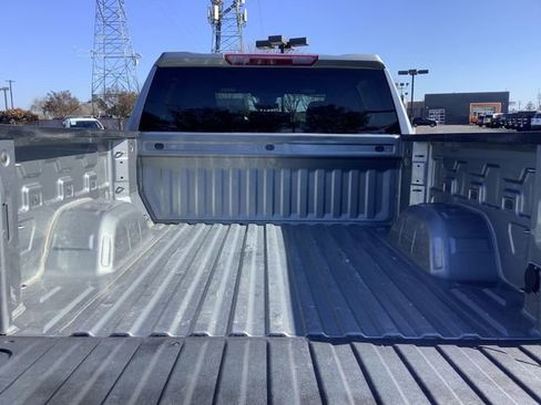 Used 2023 Chevrolet Silverado 1500 LT Trail Boss image 31