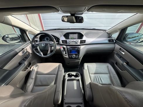 Used 2014 Honda Odyssey EX-L image 19