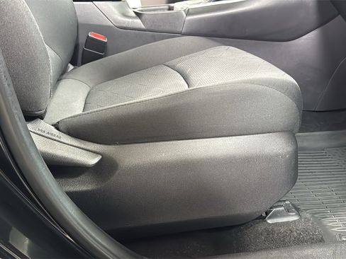 Certified 2021 Toyota RAV4 XLE image 20