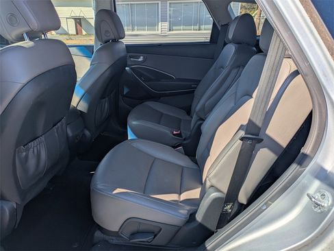 Used 2015 Hyundai Santa Fe Limited image 16