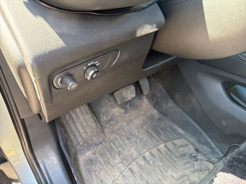 Used 2023 Buick Envision Preferred AWD/4WD image 14