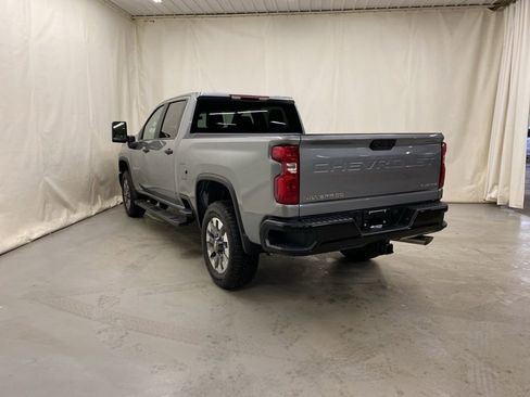 Used 2020 Chevrolet Silverado 2500 High Country w/ Z71 Off-Road Package image 5