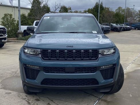 New 2026 Jeep Grand Cherokee L Limited RWD image 32