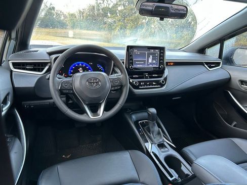 Used 2022 Toyota Corolla XSE image 11