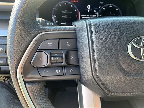 Used 2024 Toyota Tacoma TRD Off-Road AWD/4WD image 23