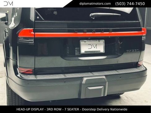 Used 2026 Lexus GX 550 w/ Accessory Package (2T) AWD/4WD image 16