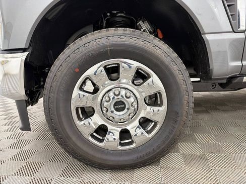 New 2026 Ford F250 Lariat w/ Lariat Ultimate Package image 11