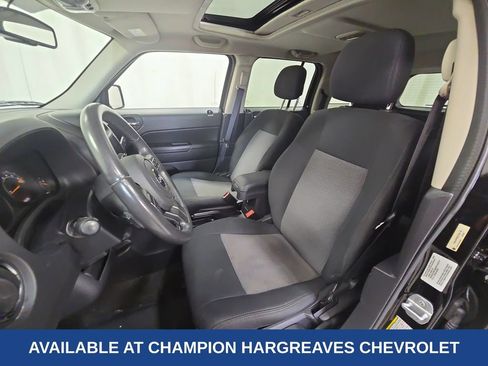 Used 2014 Jeep Patriot Latitude w/ Sun/Sound Group AWD/4WD image 26