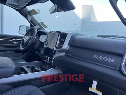 Used 2025 RAM 1500 Big Horn AWD/4WD image 28