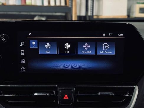 Used 2025 Chevrolet TrailBlazer LT image 31