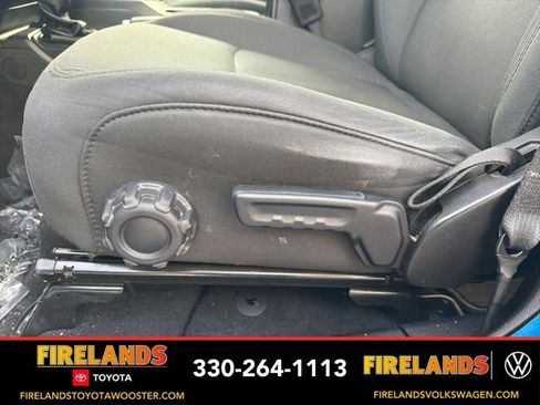 Used 2021 Jeep Wrangler Unlimited Sport image 25