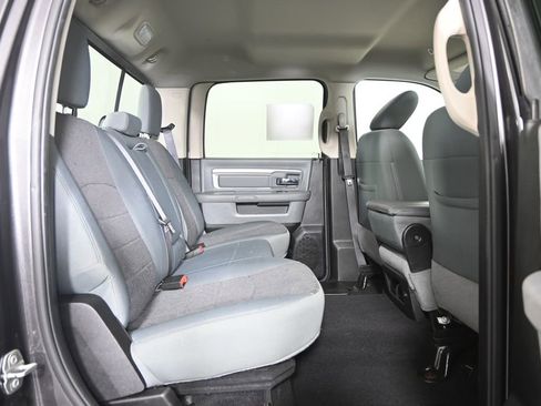 Used 2018 RAM 3500 Big Horn AWD/4WD image 16