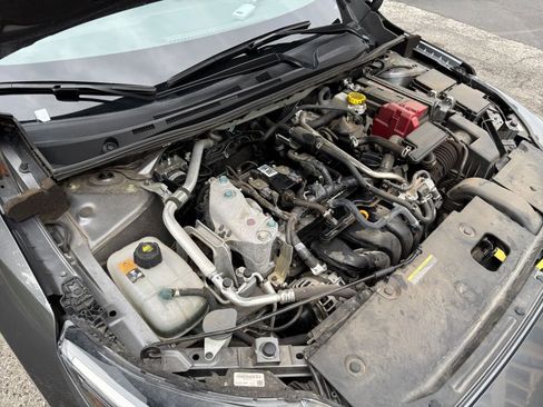 Used 2025 Nissan Sentra S FWD image 27