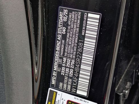 New 2025 Mercedes-Benz C 300 4MATIC Sedan image 34