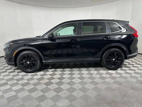 Used 2023 Honda CR-V EX image 2