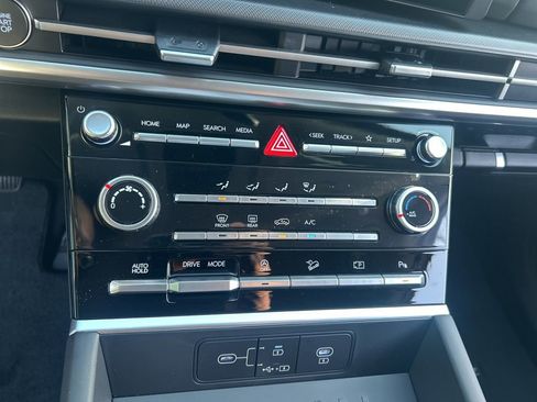New 2026 Hyundai Santa Fe SE FWD image 22