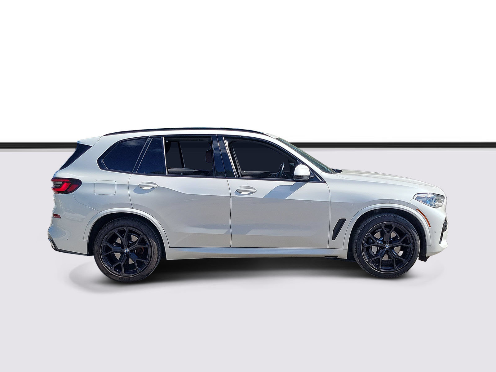 Used 2021 BMW X5 xDrive40i w/ M Sport Package AWD/4WD image 2
