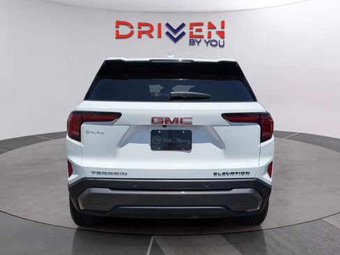 Used 2026 GMC Terrain Elevation FWD image 4