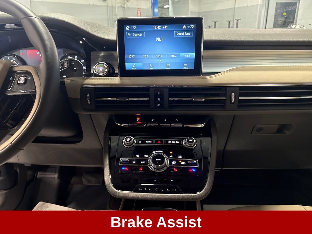 Used 2022 Lincoln Corsair FWD image 10