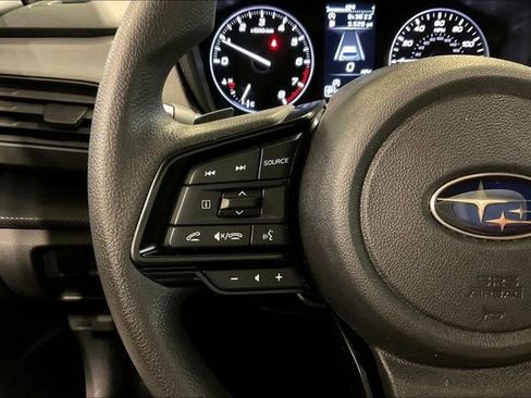 Used 2024 Subaru Crosstrek 2.0i Premium image 18