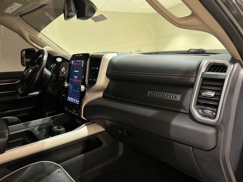 Used 2020 RAM 2500 Laramie AWD/4WD image 25
