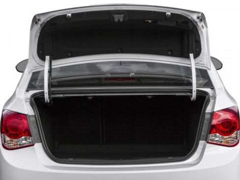 Used 2016 Chevrolet Cruze LT image 15