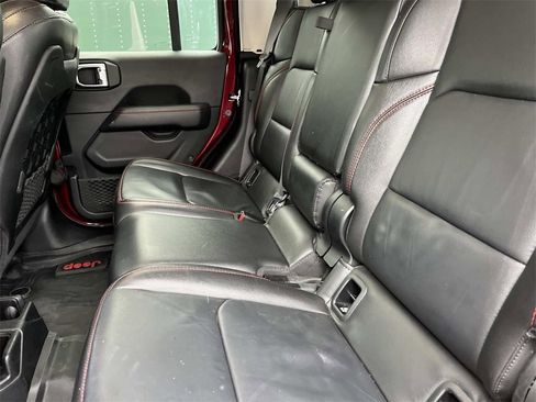 Used 2021 Jeep Gladiator Rubicon image 18