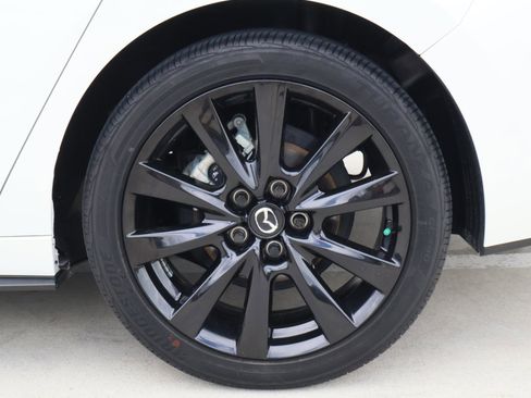 Used 2023 MAZDA MAZDA3 2.5 Turbo Sedan w/Premium Plus image 8