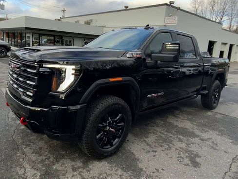 New 2026 GMC Sierra 2500 AT4 w/ AT4 Preferred Package image 4