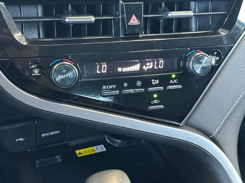 Certified 2022 Toyota Camry XSE w/ Carpet Mat Package (TMS) FWD image 18