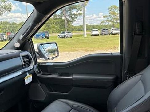 New 2025 Ford F150 Lariat w/ Equipment Group 501A Mid image 19