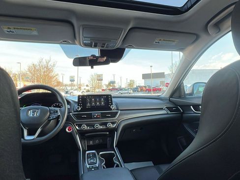 Used 2021 Honda Accord EX image 20